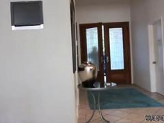 Вудман отдал эту милашку своему ассистенту